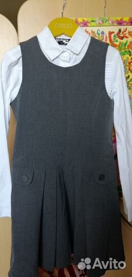 Школьный сарафан, юбка и блузки 122,128,134