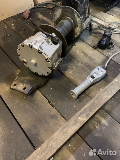 Лебедка Land Cruiser 80