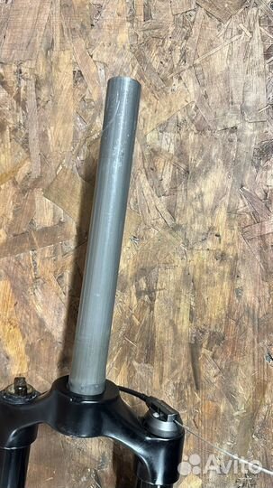 Новая вилка для 29х колес с блокировкой