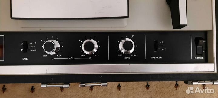 Катушечный магнитофон sony TC-252