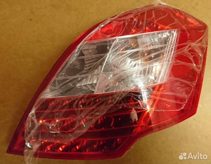 Задний фонарь (новый)