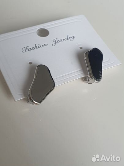 Серьги poison drop эстетика