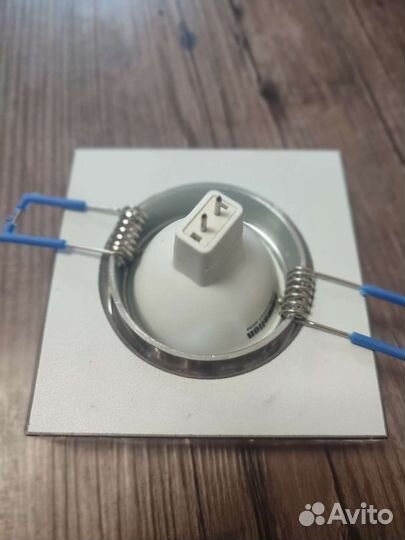 Светильник потолочный точечный