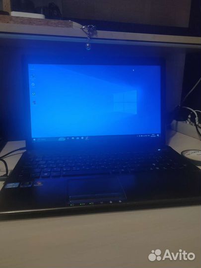Ноутбук asus