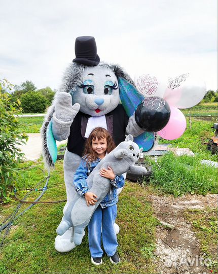 Поздравление от зайца, кинг-конга, мишки