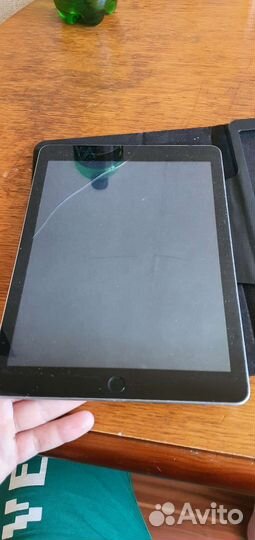 iPad 9.7 128gb