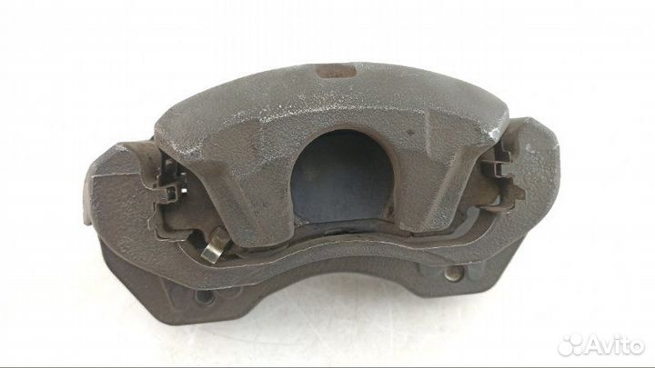 Суппорт передний левый Mitsubishi Outlander CU4W