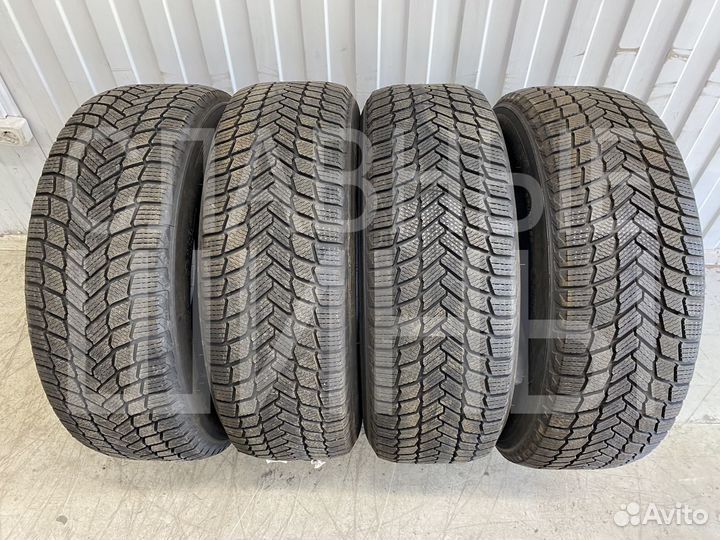 Michelin X-Ice Snow 235/60 R20 108T