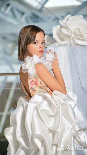 Платье для девочки 146 150