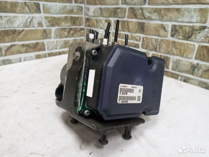 Блок ABS Jeep Grand Cherokee WK2 6.4 SRT 2014