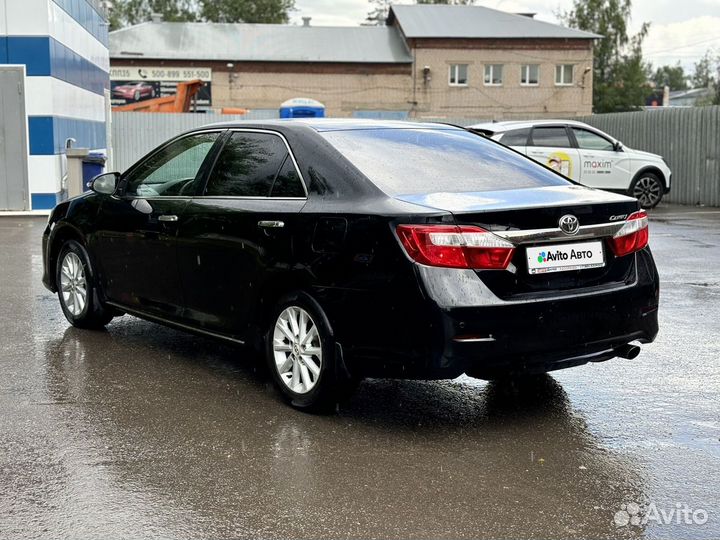 Toyota Camry 2.5 AT, 2012, 174 101 км