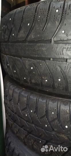 Bridgestone Ice Cruiser 7000 235/60 R18