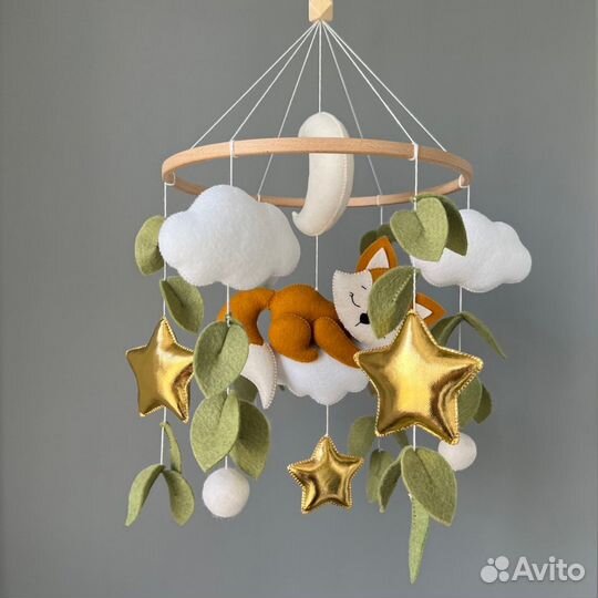 Лесной мобиль с лисенком. Ручная работа