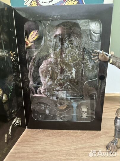 Хищник фигурка neca