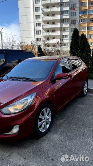 Hyundai Solaris 1.6 AT, 2011, 103 000 км