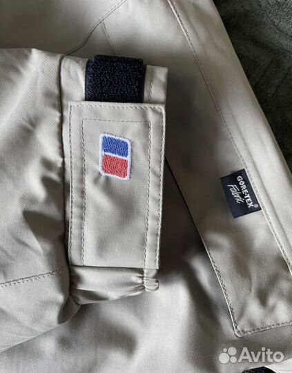 Мембранная куртка berghaus