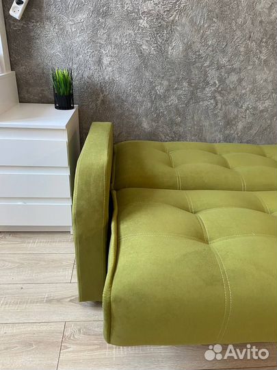 Диван-кровать прямой раскладной для сна