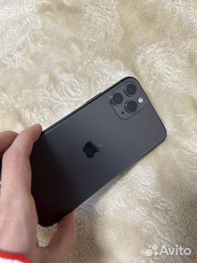 iPhone 11 Pro, 256 ГБ