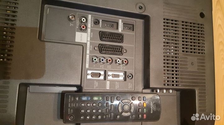 Телевизор sharp 32 дюйма (аналоговый)