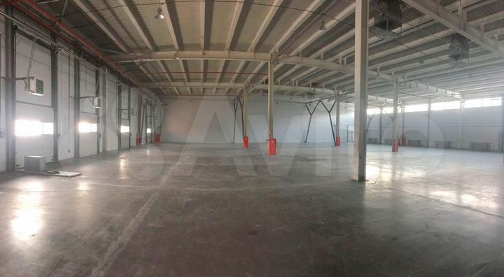 Складское помещение, 2500 м²