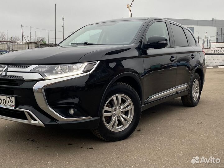 Mitsubishi Outlander 2.0 CVT, 2019, 151 000 км