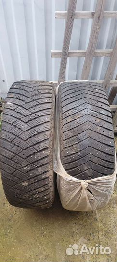 Michelin X-Ice North 4 265/65 R17