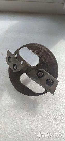 Бур, ледобур, бур для рыбалки