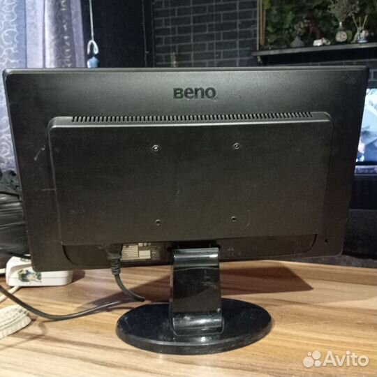 Монитор Benq