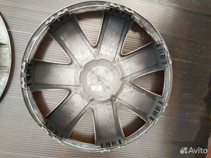 Колпаки на колёсные диски