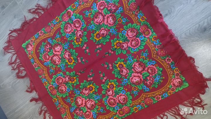 Павловопосадский платок шерсть