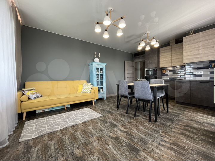 3-к. квартира, 96 м², 13/16 эт.