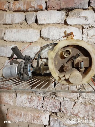 Запчасти на audi 100 c3