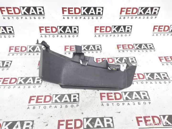 Накладка задней стойки задняя правая Opel Astra H