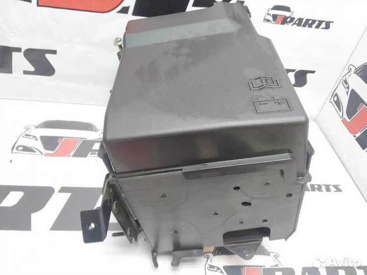 Крепление АКБ (корпус/подставка) Mazda 3 BL (2008—