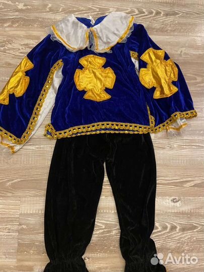 Костюм карнавальный Мушкитера