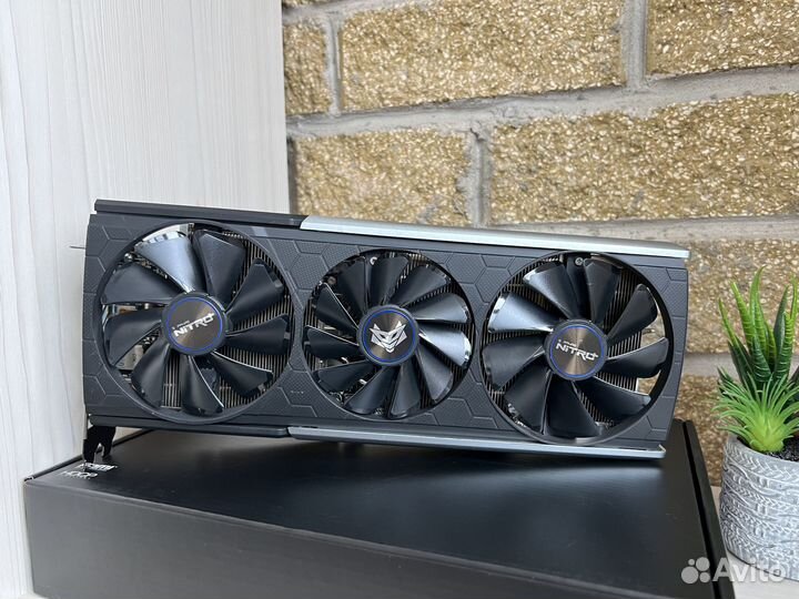 Sapphire AMD Radeon RX 5700 XT nitro+