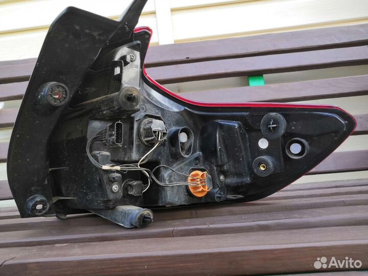 Фонарь задний левый лада x-ray