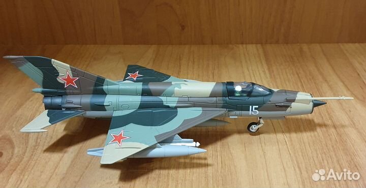 Модель самолета миг-21, М 1:72, металл