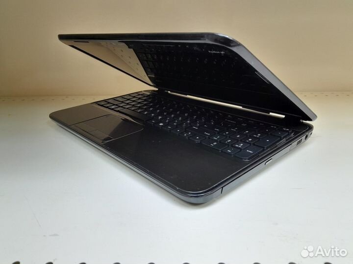 Ноутбук HP / AMD A10 / 4Gb / Radeon HD /до 8Gb+SSD