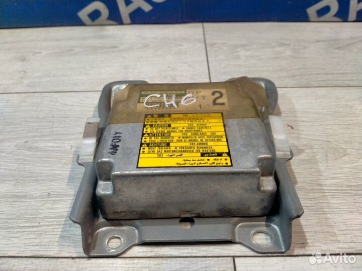 Блок управления airbag Toyota Chaser GX100 1GFE