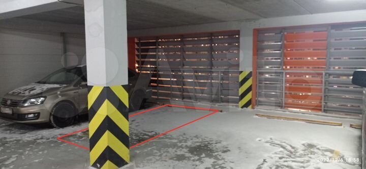 Машиноместо, 12 м²