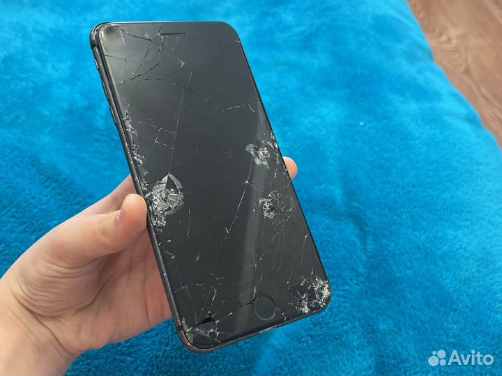 iPhone 8 plus 64gb