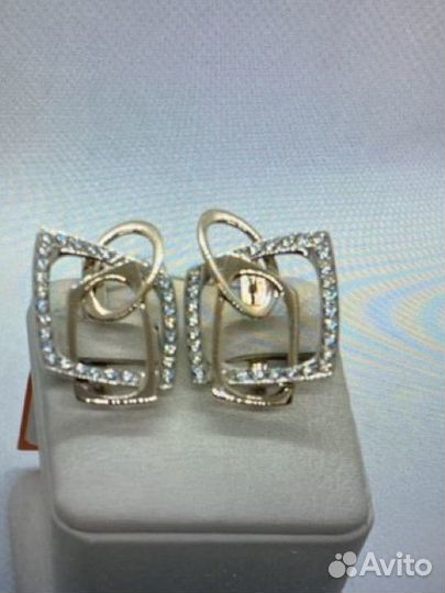 Серьги золотые