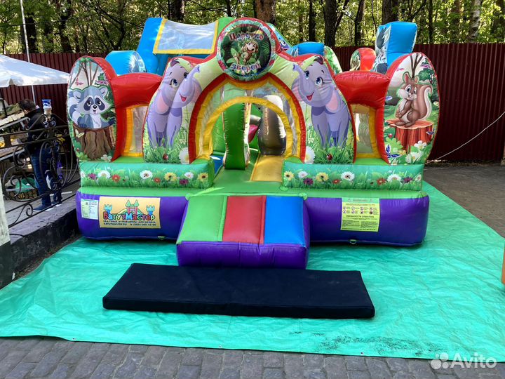 Надувной батут с горкой бу