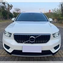 Volvo XC40 2.0 AT, 2020, 73 000 км, с пробегом, цена 2 500 000 руб.