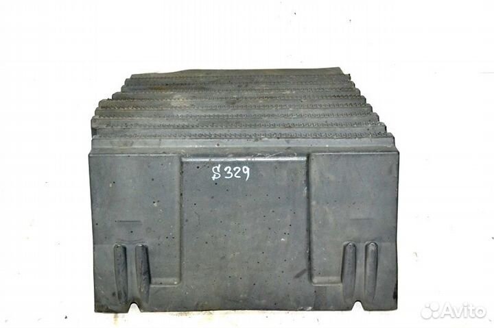 Крышка аккумуляторного ящика scania R-Series (01.0