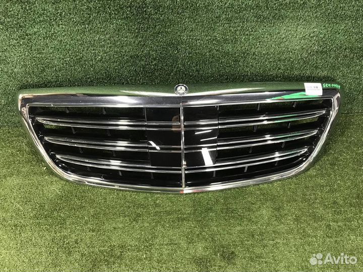 Решетка радиатора Mercedes-Benz S-Class