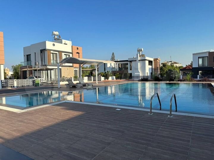 Дом 240 м² на участке 300 м² (Кипр)