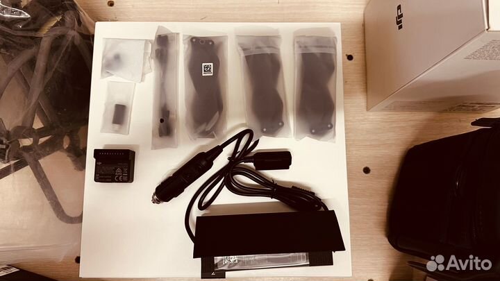 Квадрокоптер DJI Mavic 2 Pro + Smart Controller