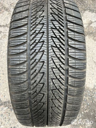 Goodyear UltraGrip 8 Performance 285/45 R20 112V